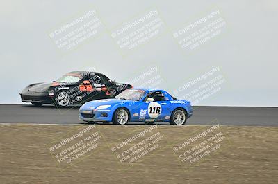 media/Jan-26-2025-CalClub SCCA (Sun) [[cfcea7df88]]/Group 1/Race/